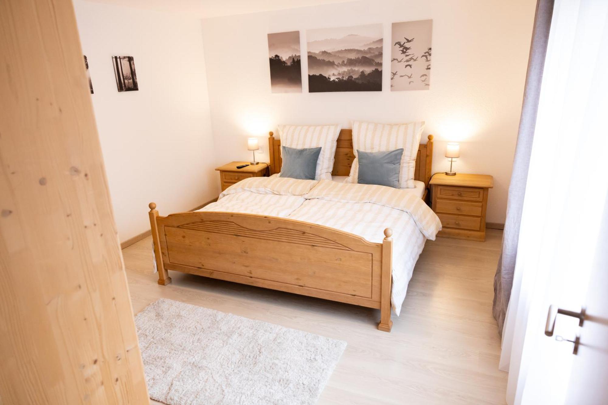 Grosse Schoene Mit Kleinem Garten Im Weinort Appartement Randersacker